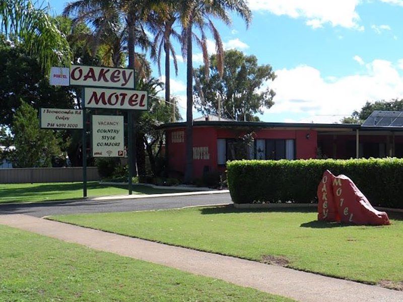 Oakey Motel Entrance